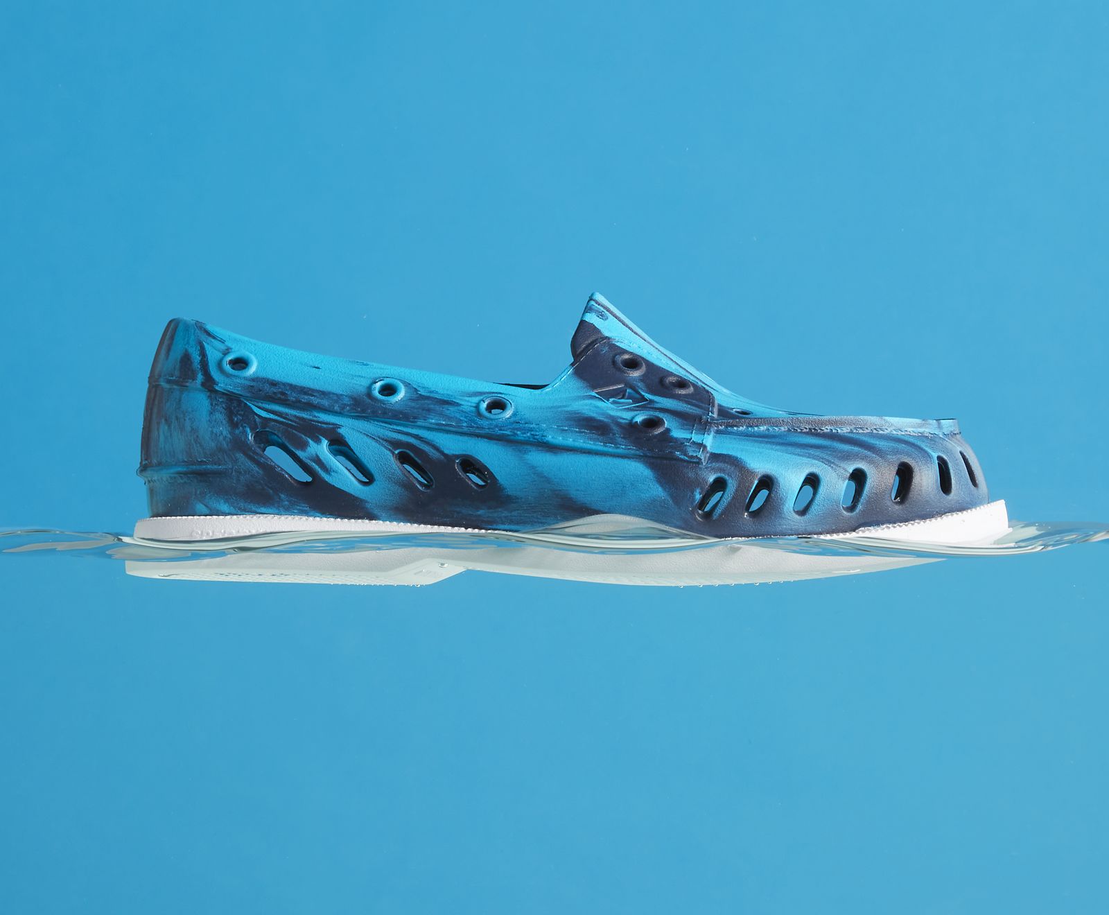 Women's Authentic Original Float Marbled Boat Shoe - Blue Multi