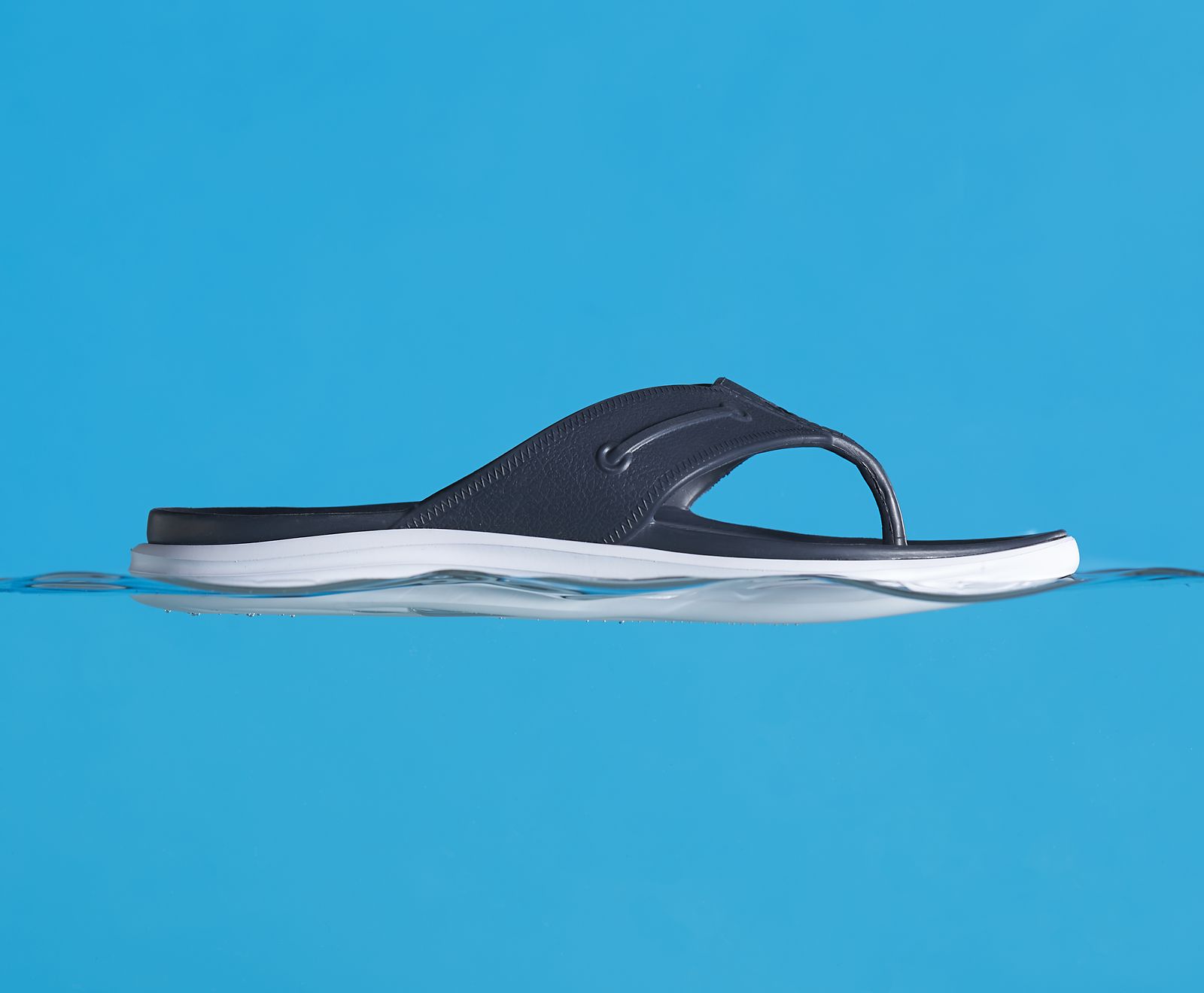 Women's Windward Float Flip Flop - Navy
