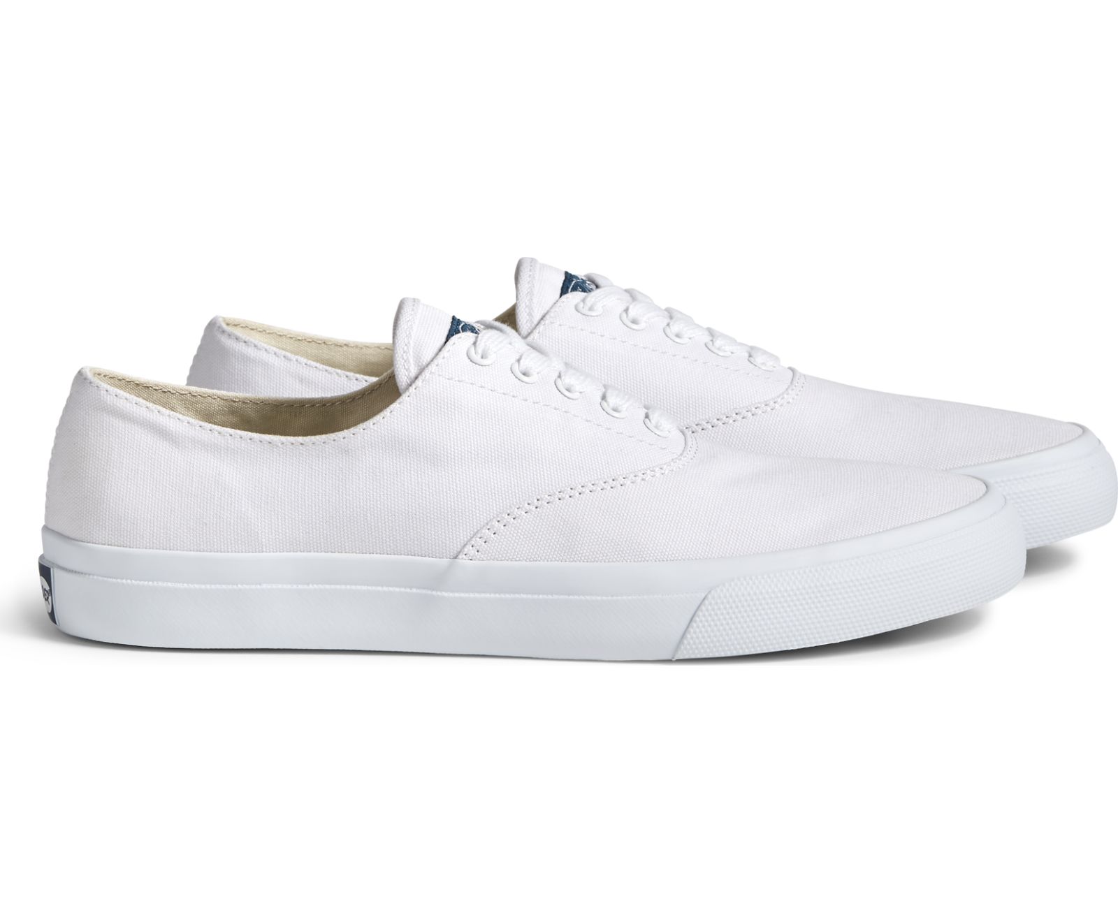 Unisex Unisex Cloud CVO Deck Sneaker - White - Click Image to Close